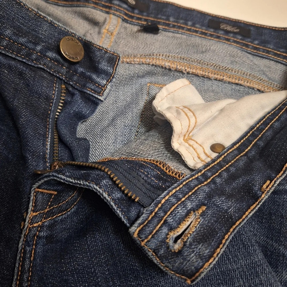 bebe vintage Chloe distressed raw hem bermuda jean shorts SZ 30 - Picture 7 of 8